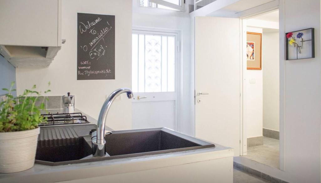 Flat Tribunali Napoli Phòng bức ảnh